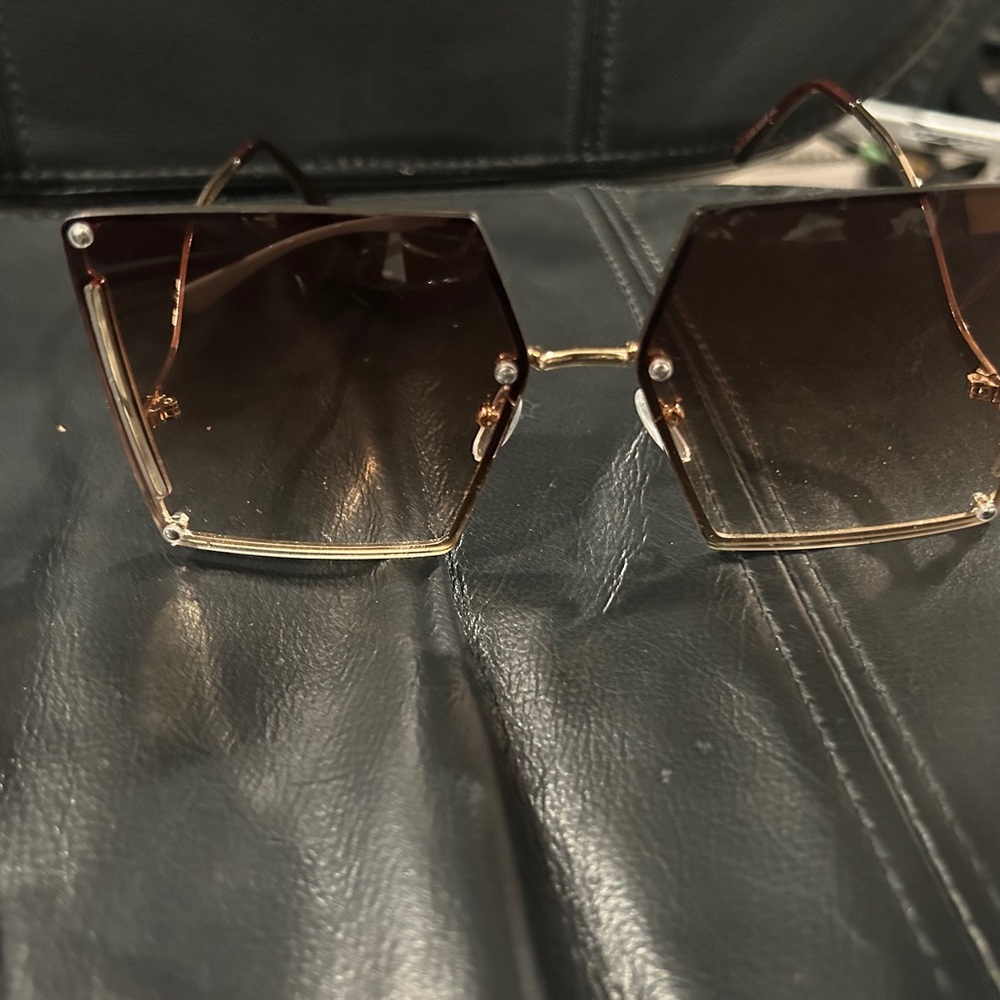 Chic Brown Hexagonal Sunglasses - image 3